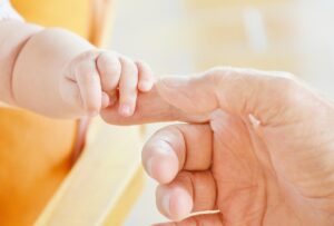 更年期のおりものはいつまで続く？受診の目安は？